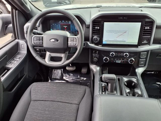 New 2026 Avalanche Ford XLT image 7