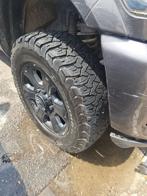 3C6UR5NLXHG538596