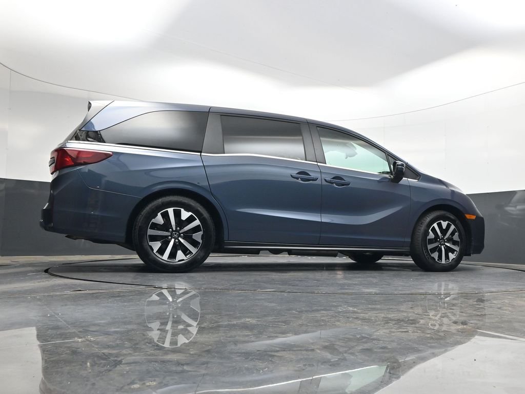 Used 2025  Honda EX-L image 37