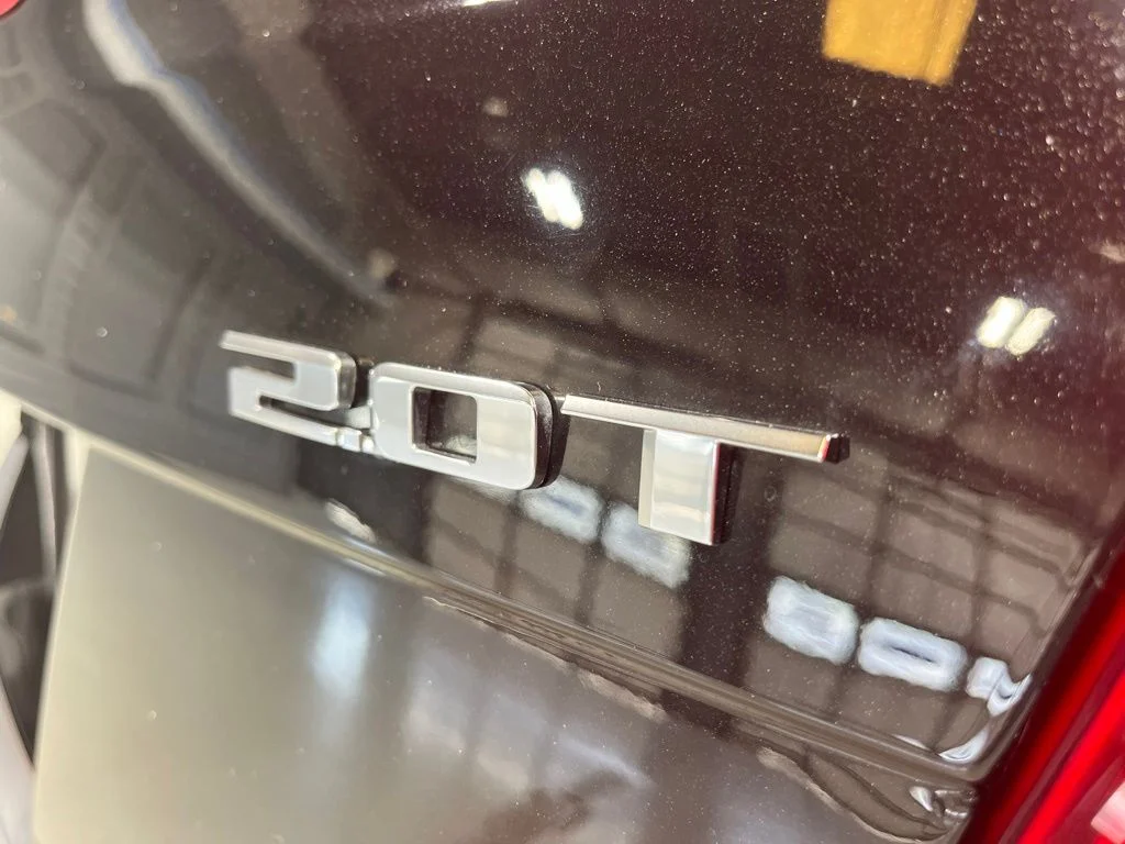 Used 2018 Black Metallic Cadillac 2.0L Turbo Luxury image 33
