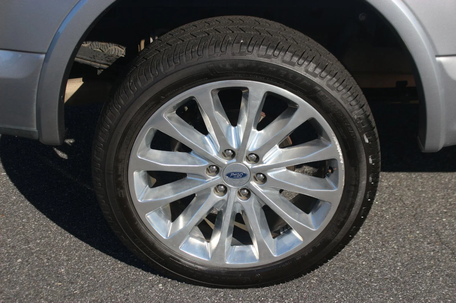 Used 2020 Silver Ford Limited image 39