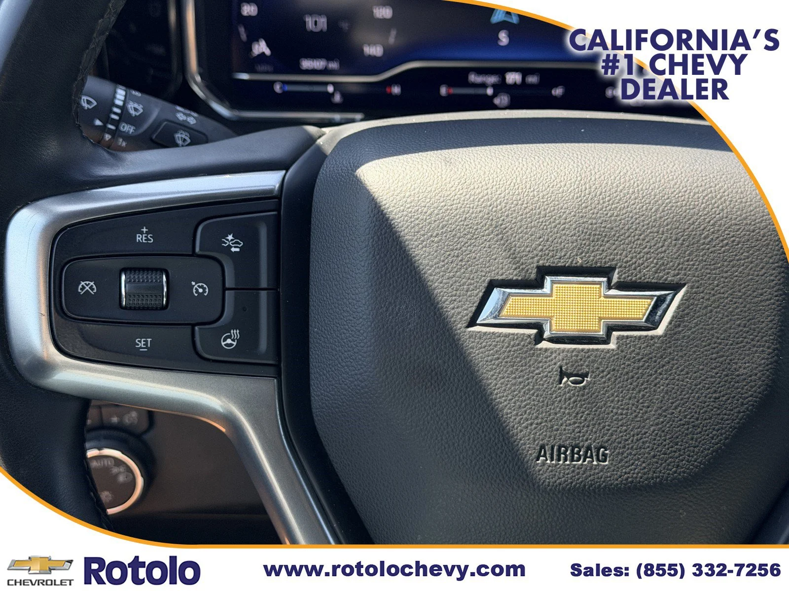 Used 2025 Sterling Gray Metallic Chevrolet LT image 23