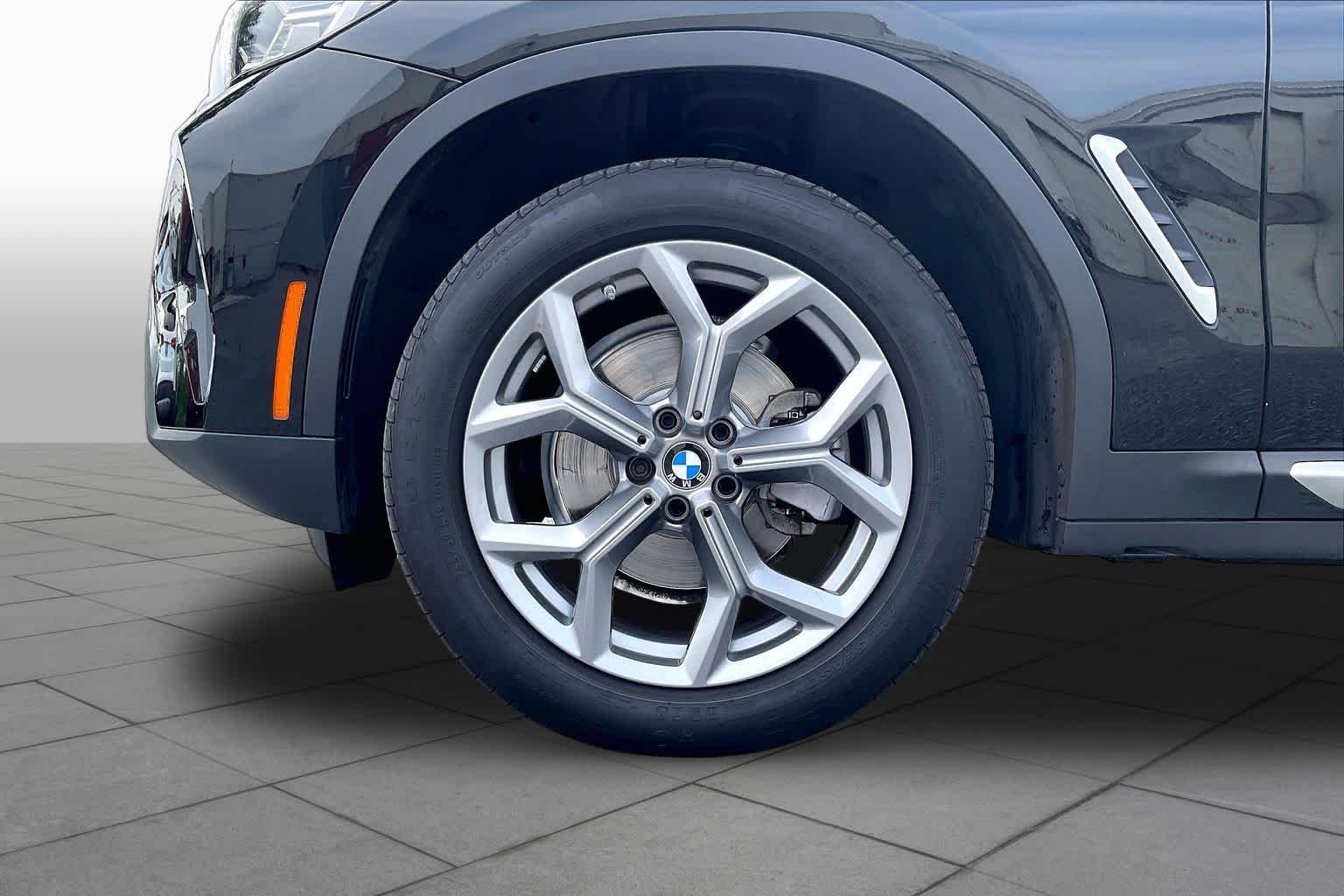 Certified Used 2024 Jet Black BMW xDrive30i image 10