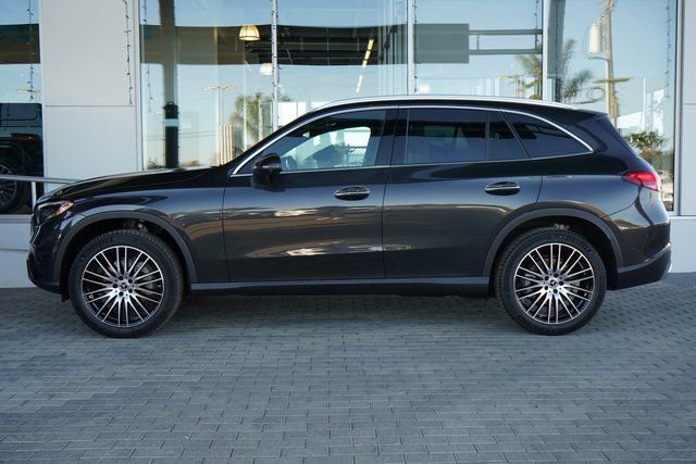 New 2026 Graphite Grey Metallic Mercedes-Benz GLC 300 image 5