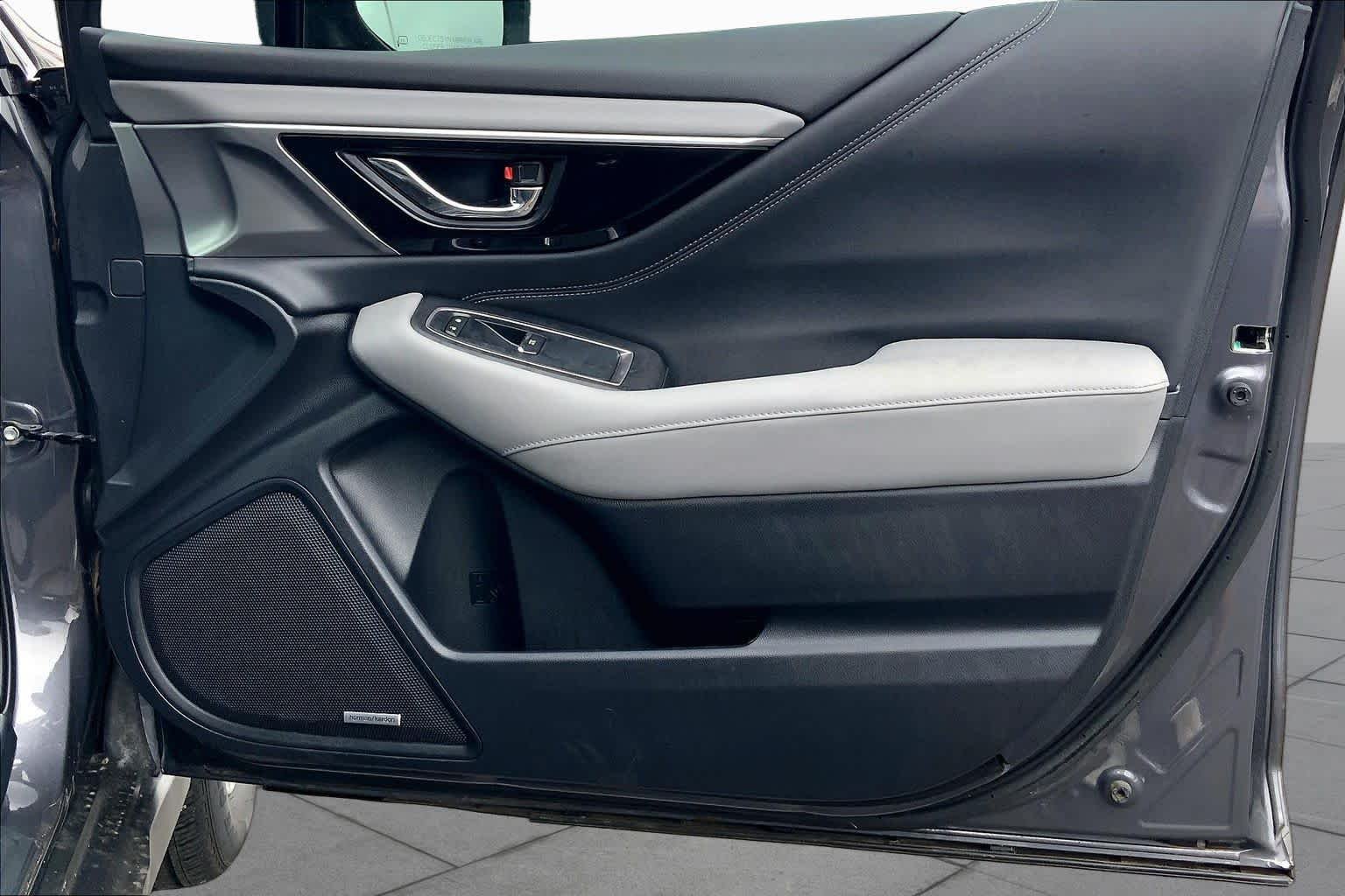 Used 2022 Magnetite Gray Metallic Subaru Limited image 23