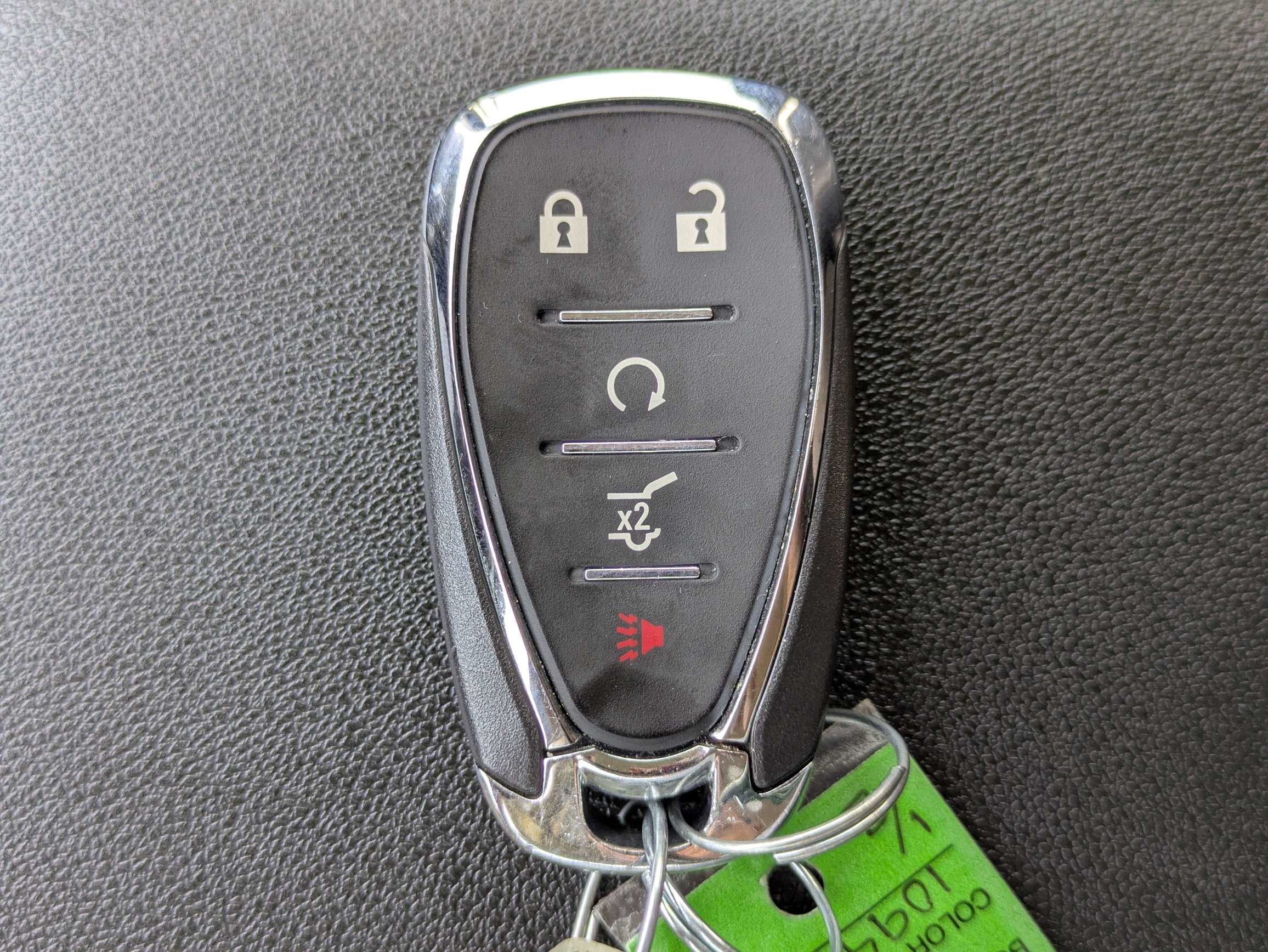 Used 2021 Summit White Chevrolet LT image 35
