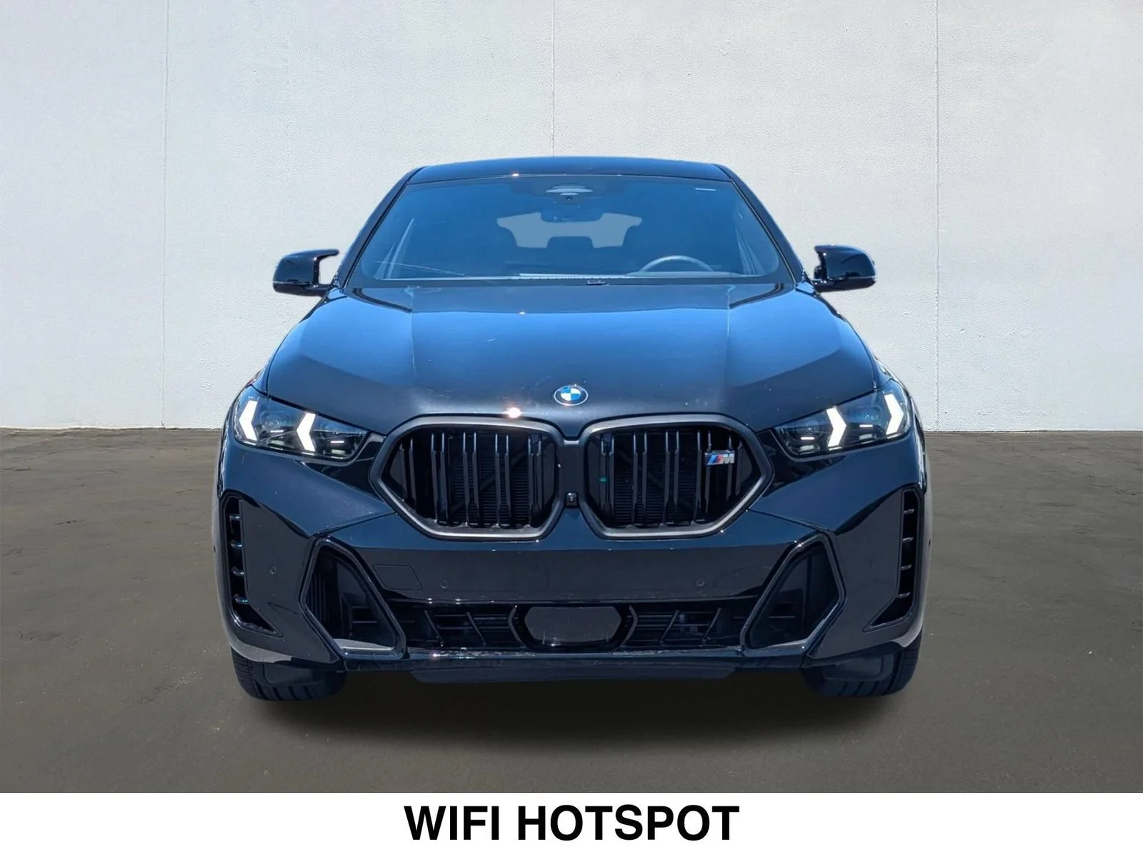 Used 2025 Black BMW M60i image 8