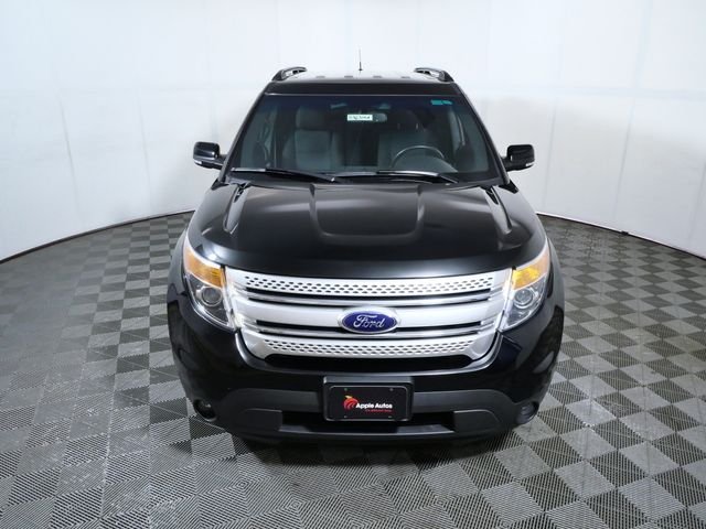 Used 2014 Black Ford XLT image 3