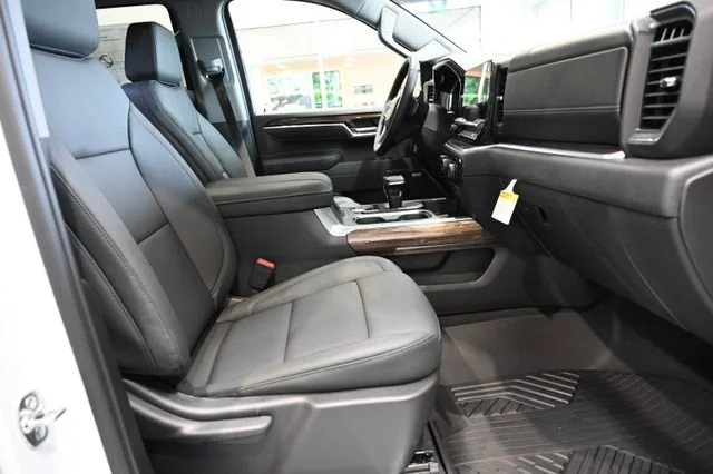2026 Chevrolet Silverado 1500 LT Trail Boss - Photo 11