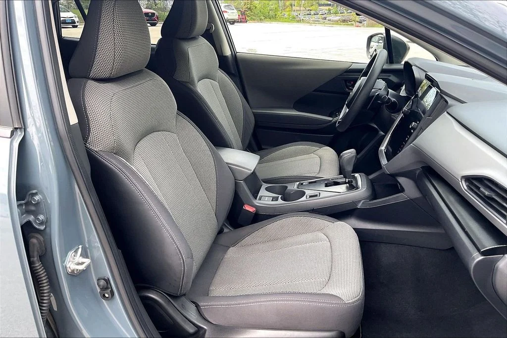 Used 2024 Blue Subaru Premium image 6