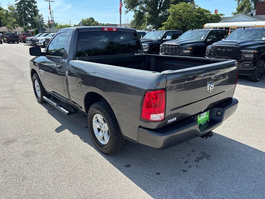 Certified Used 2018 Gray Ram Express image 3