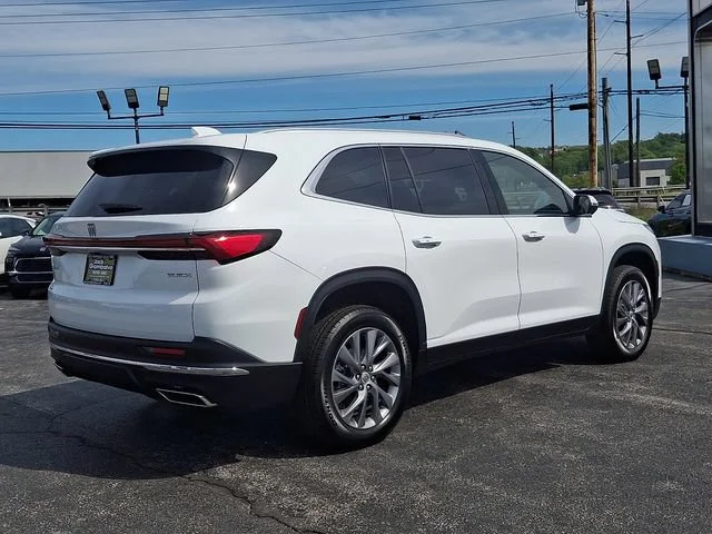 New 2026 Summit White Buick Preferred image 6