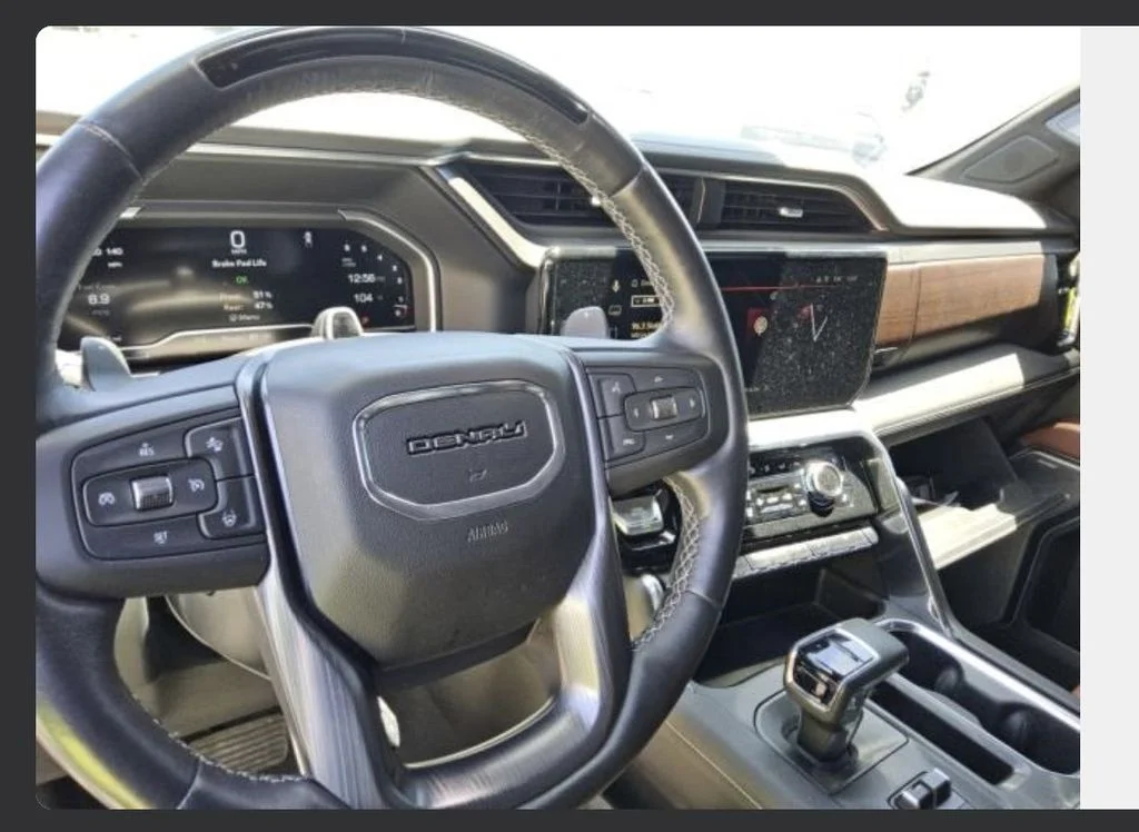 Used 2024 Black GMC Denali Ultimate image 5