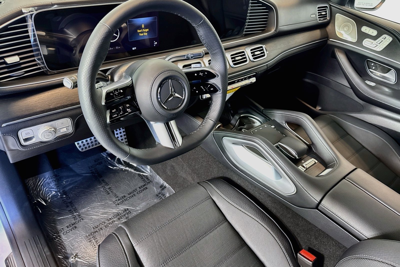 New 2026 Cirrus Silver Metallic Mercedes-Benz GLS 580 image 9