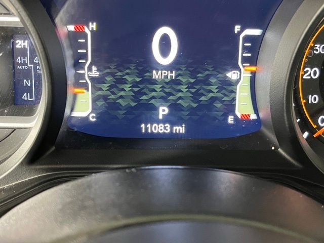 Used 2024 Black Jeep Mojave image 27