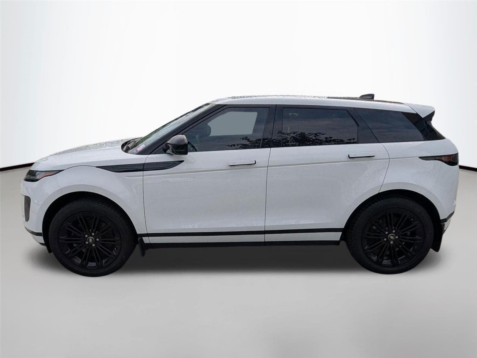 Used 2024 Fuji White Land Rover Core S image 8