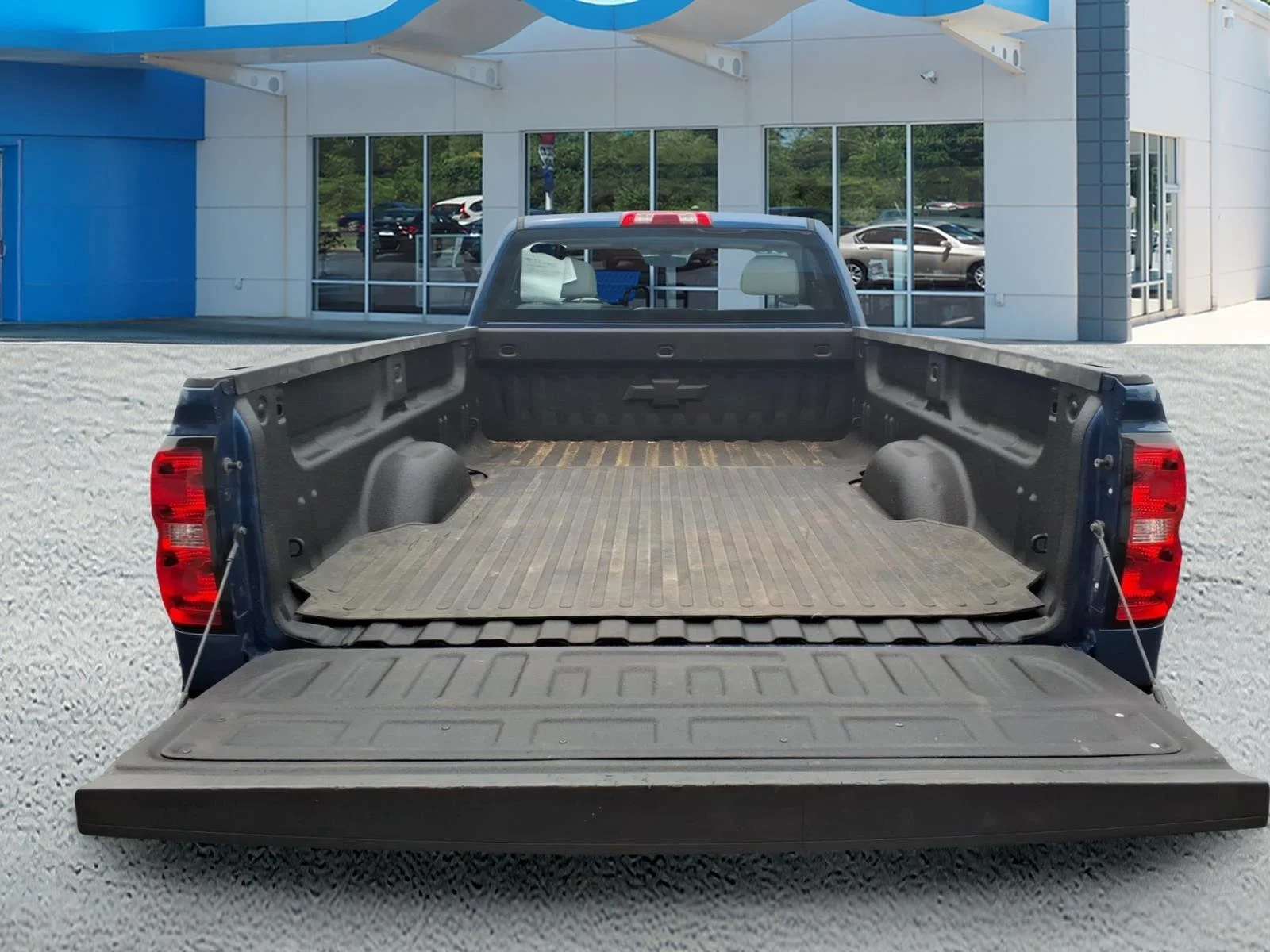 Used 2018 Blue Chevrolet  image 5