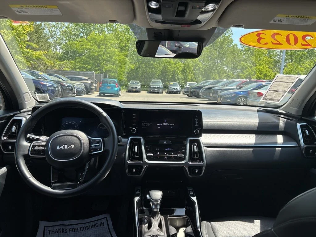 Used 2023 Black Kia SX image 16