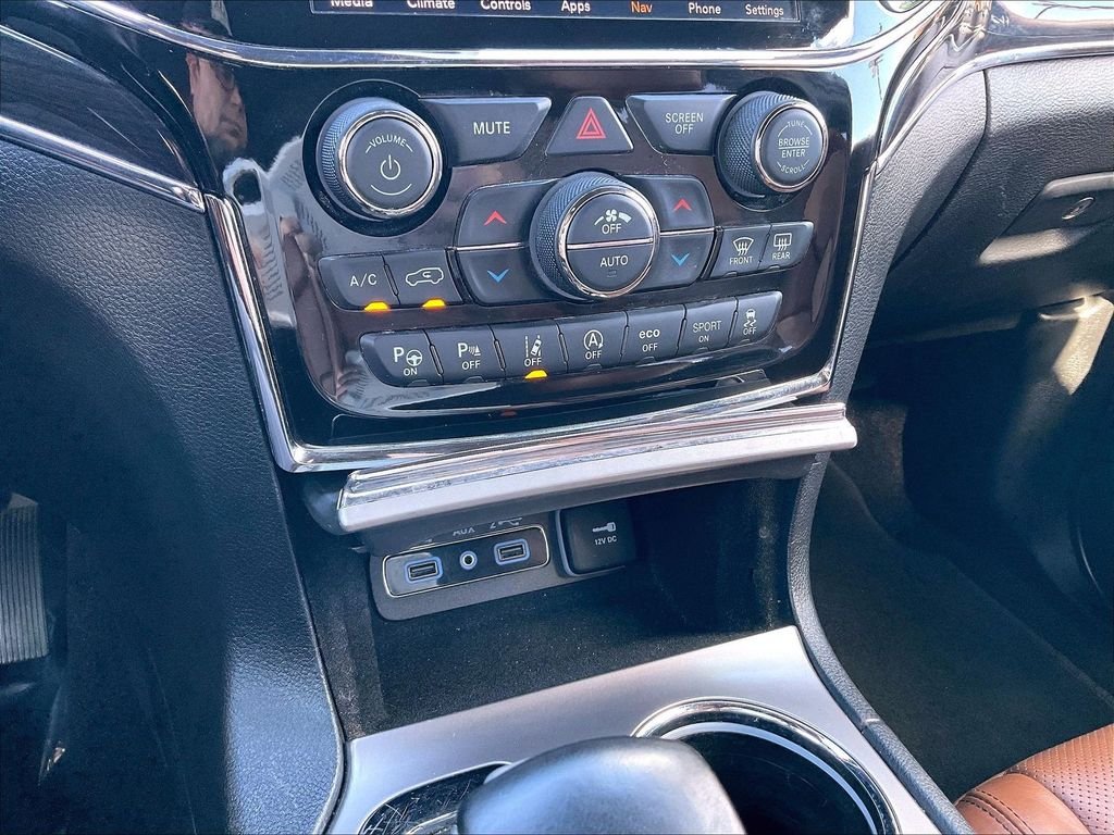 Used 2021 Bright White Clearcoat Jeep Overland image 25