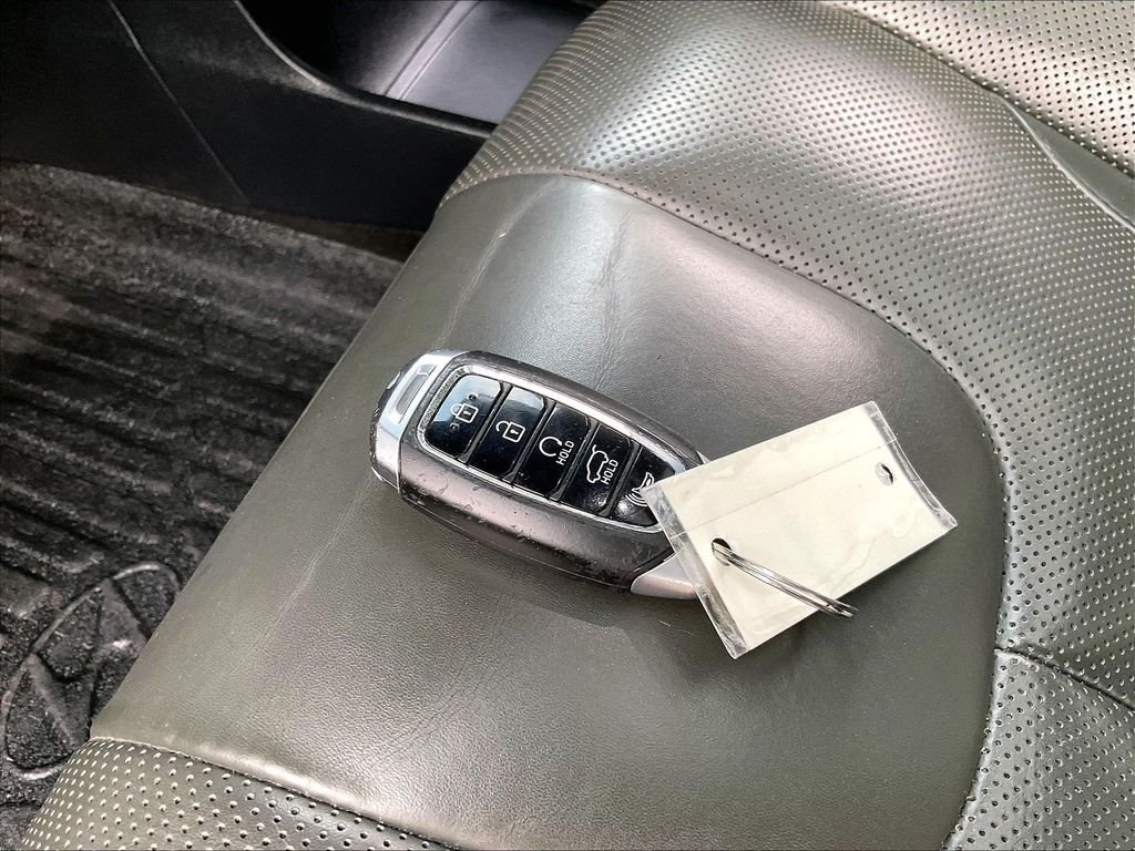 Used 2020 Brown Hyundai Limited image 32