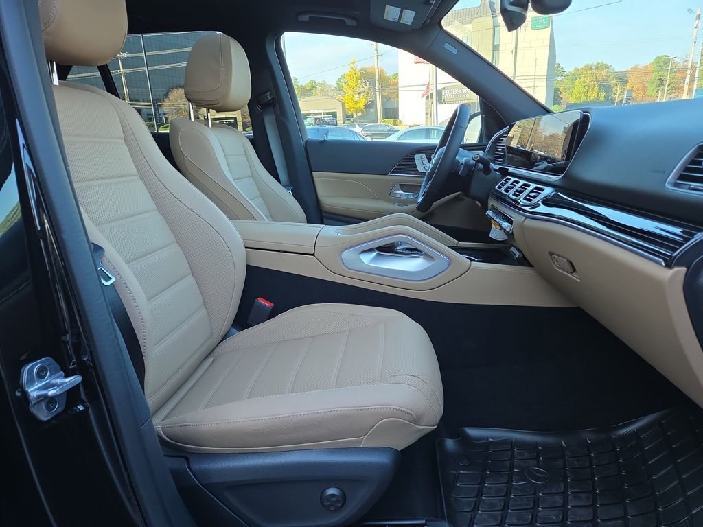 Certified Used 2026 Black Mercedes-Benz GLE 450 image 16