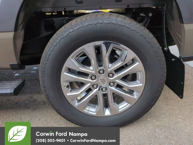 New 2026 Gray Metallic Ford King Ranch image 32