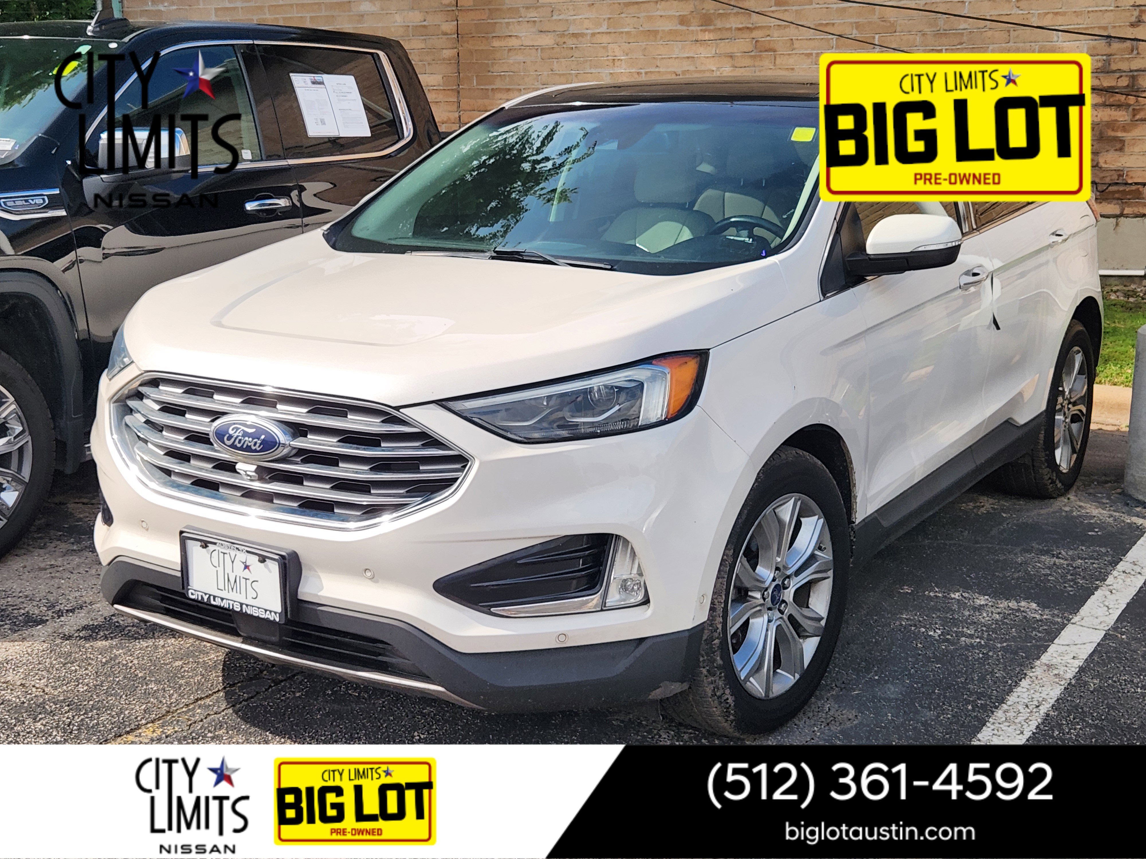 2019 Ford Edge Titanium's photo