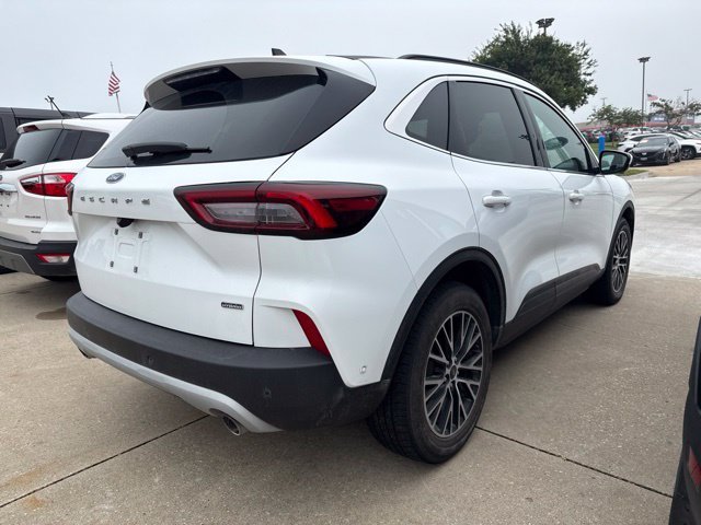 Used 2023 White Ford Base image 4
