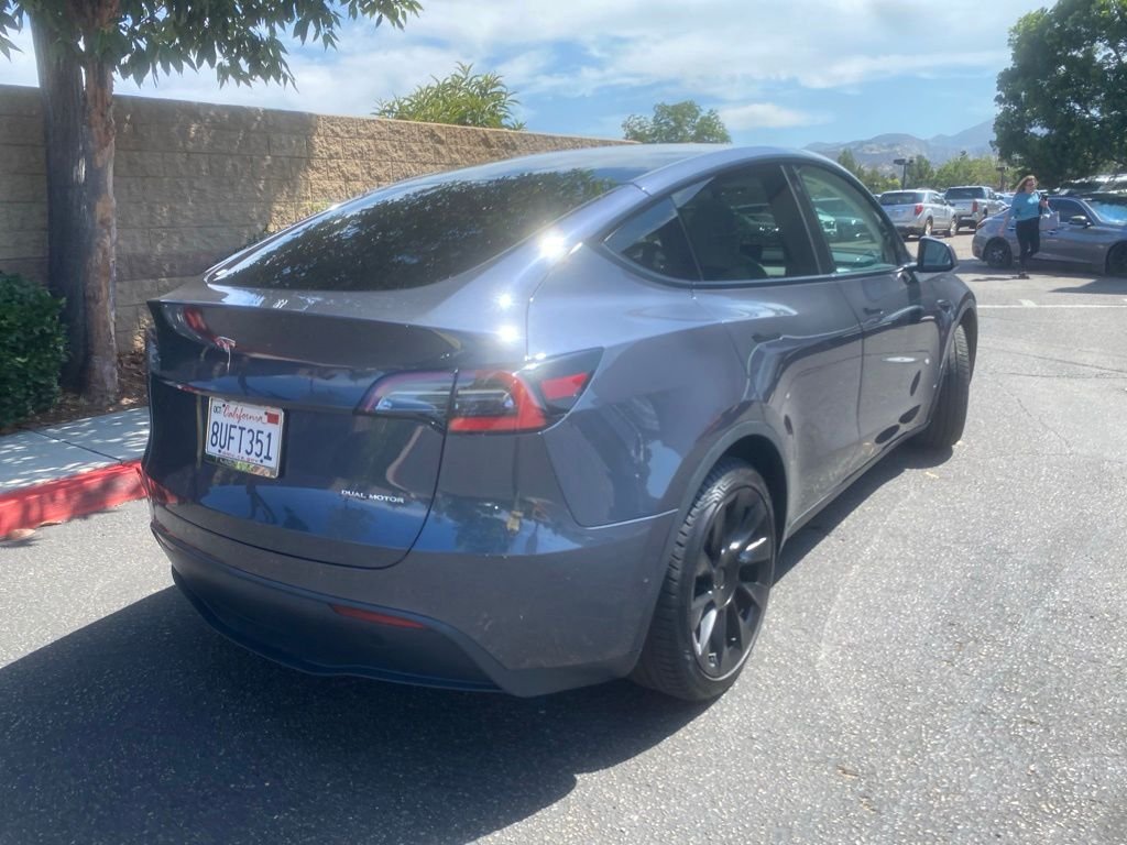Used 2020 Gray Tesla Long Range image 7