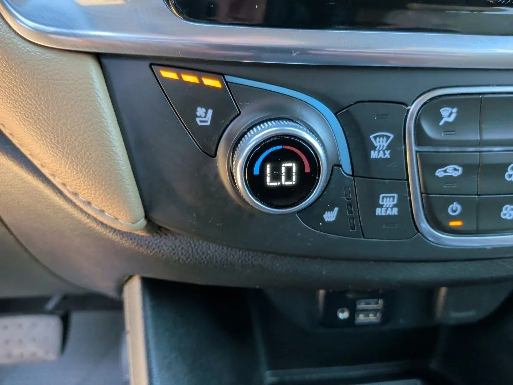 Used 2023 Gray Chevrolet Premier image 27