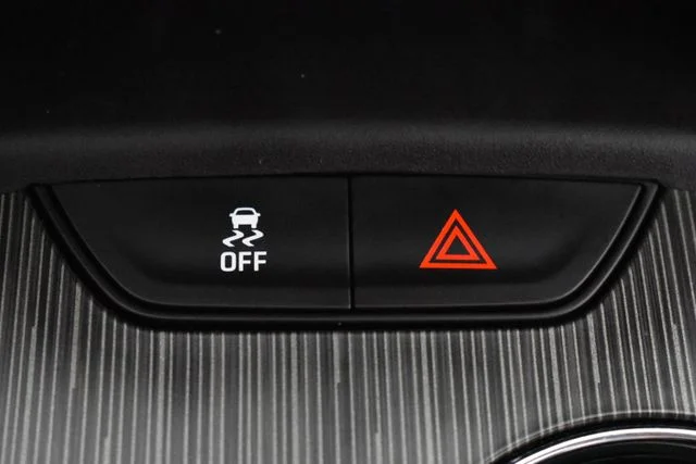 Used 2019 White GMC SLT-1 image 28