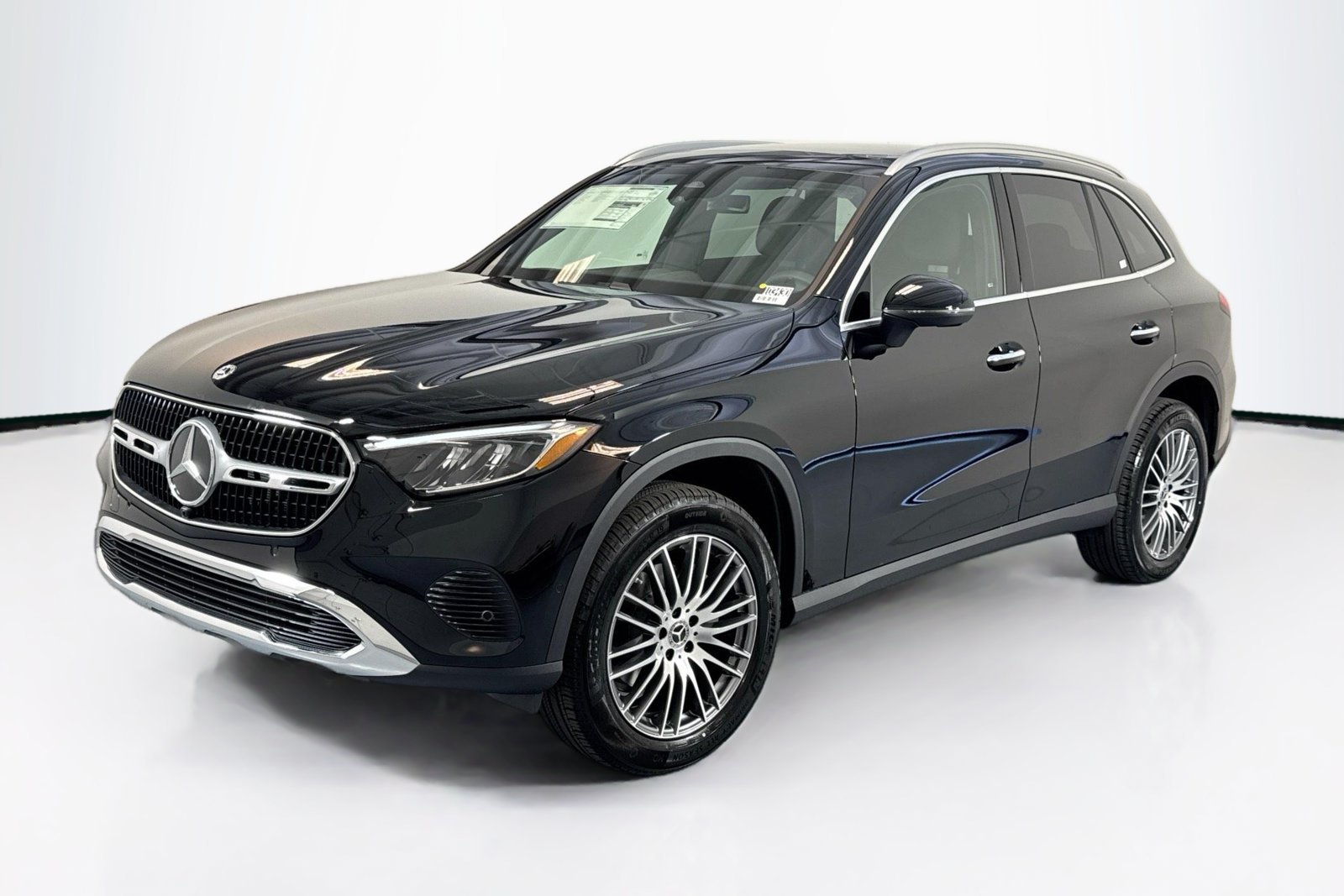 New 2026 Black Mercedes-Benz GLC 300 image 1