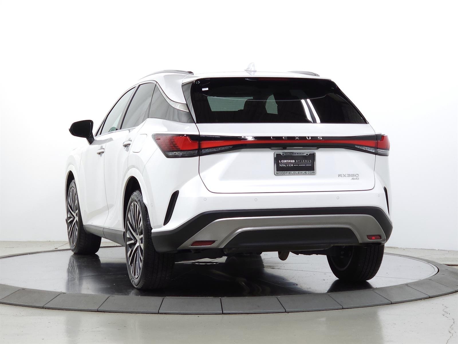 Certified Used 2024 White Lexus PREMIUM PLUS image 6