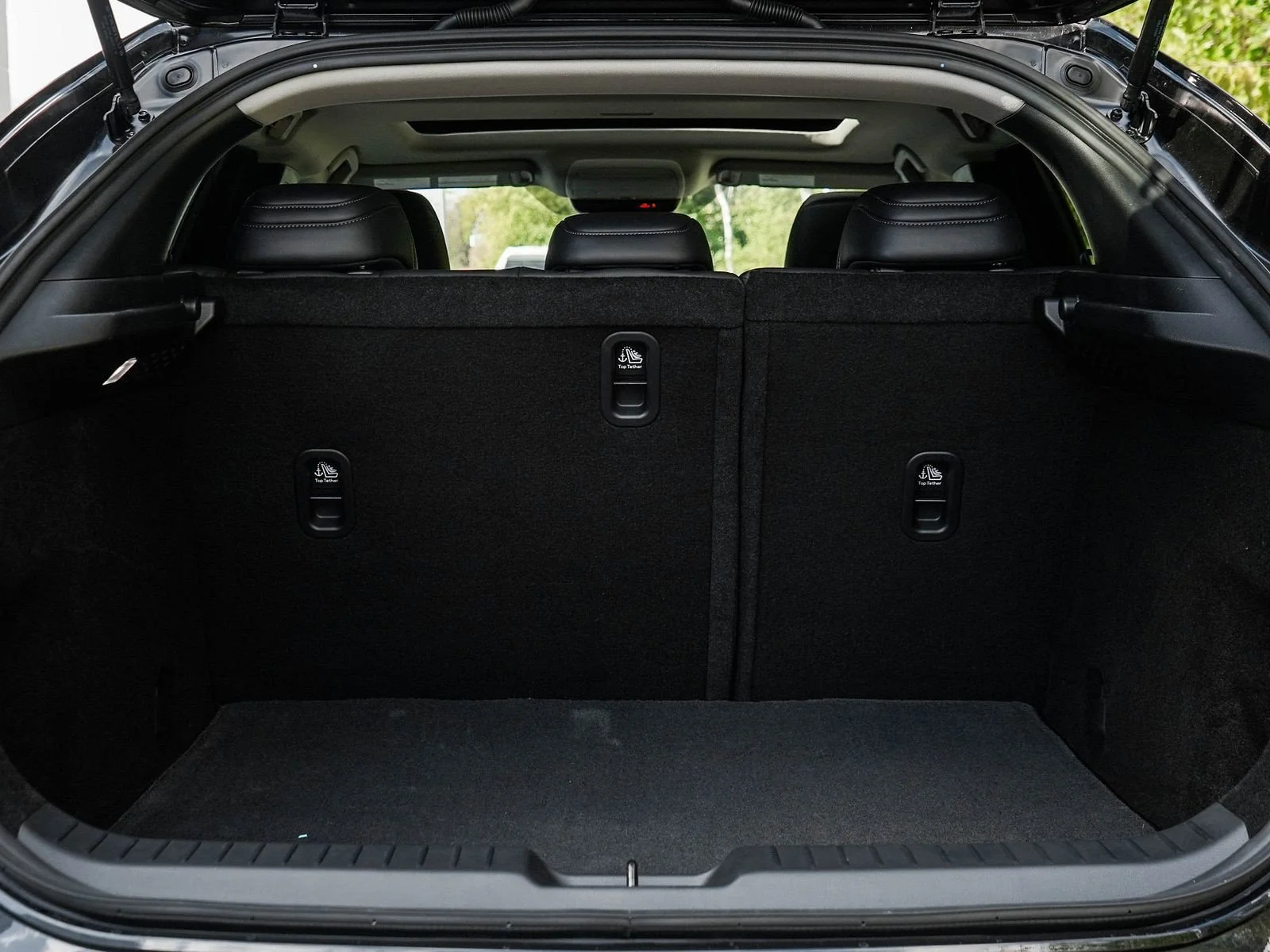 New 2026 Jet Black Mica Mazda 2.5 S Preferred AWD image 8