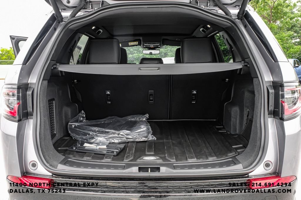 New 2026 Eiger Gray Metallic Land Rover Landmark image 44