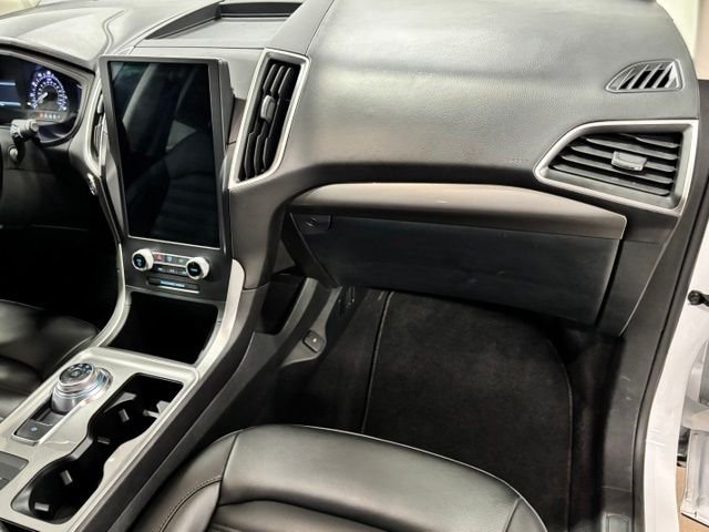 Used 2024 White Ford SEL image 21
