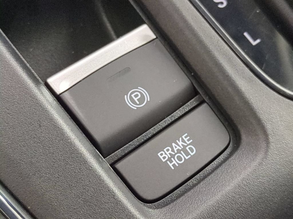 Used 2025  Honda EX image 29