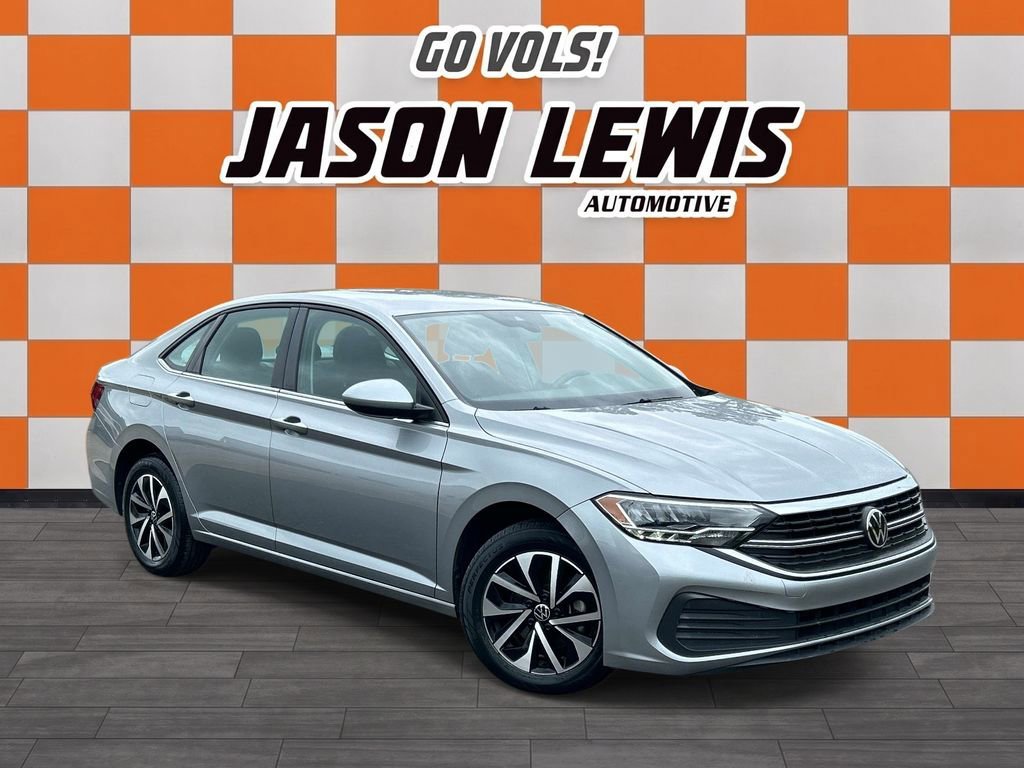 Used 2024 Silver Volkswagen S image 2