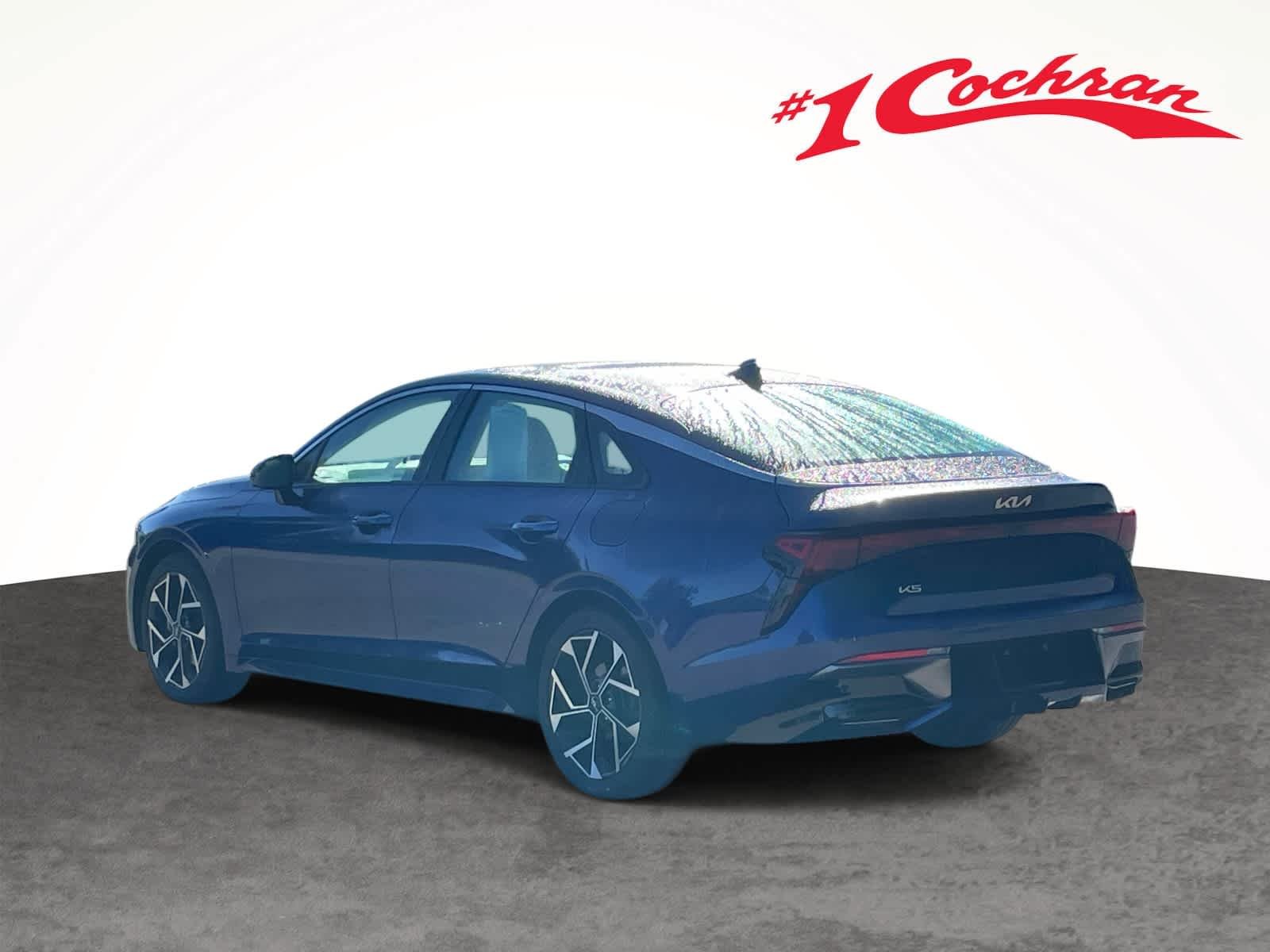 Used 2025 Yacht Blue Kia EX image 14