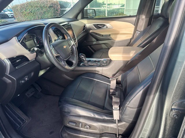 Used 2022 Gray Chevrolet LT image 13