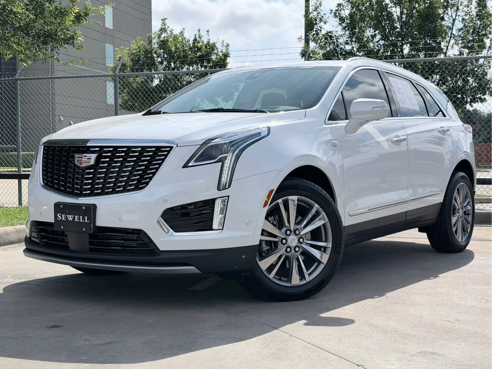 2026 Cadillac XT5 FWD Premium Luxury's photo