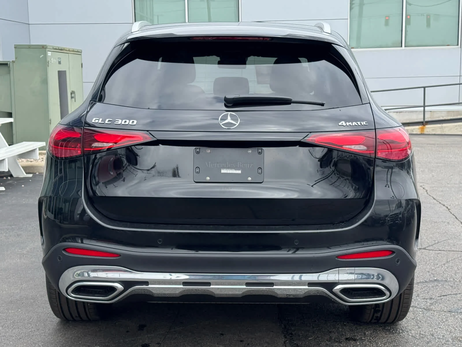 New 2026 Black Mercedes-Benz GLC 300 image 8