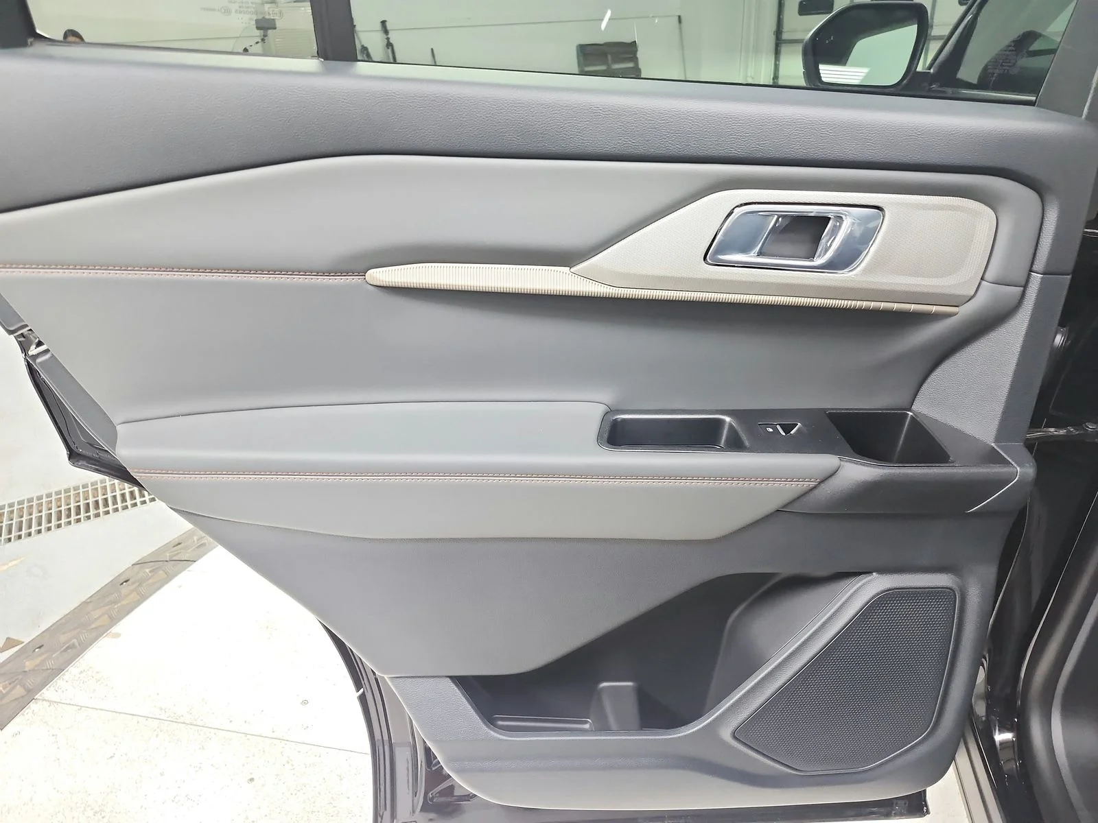 New 2026 Black Ford Active image 33