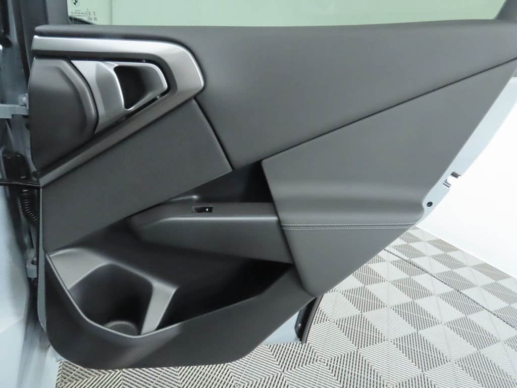 2026 BMW X3 30 - Photo 28