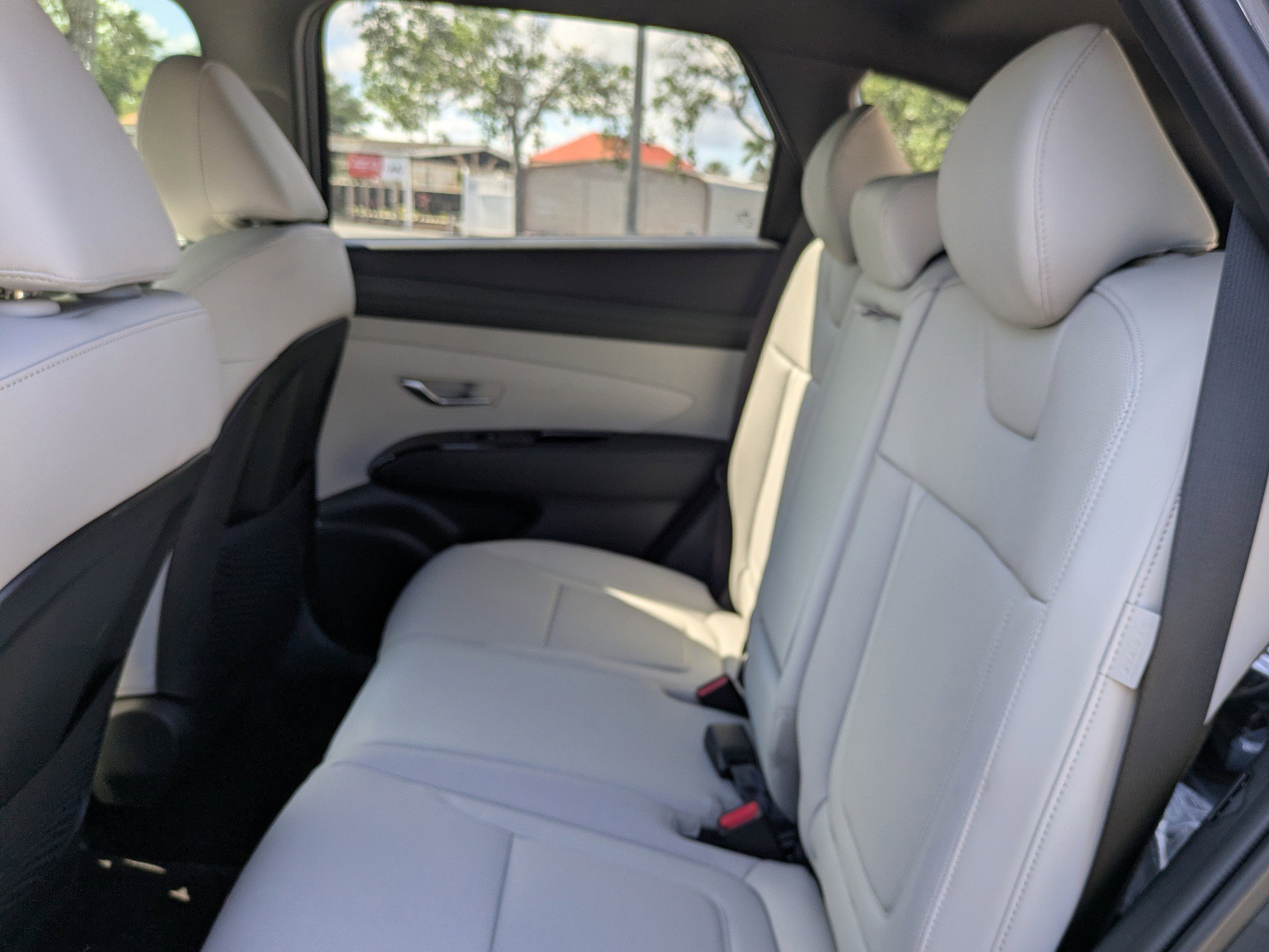 New 2026 Ecotronic Gray Hyundai Limited AWD image 12