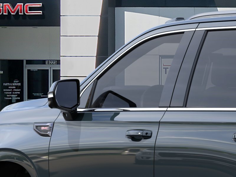 2026 GMC Yukon AT4 Ultimate - Photo 12