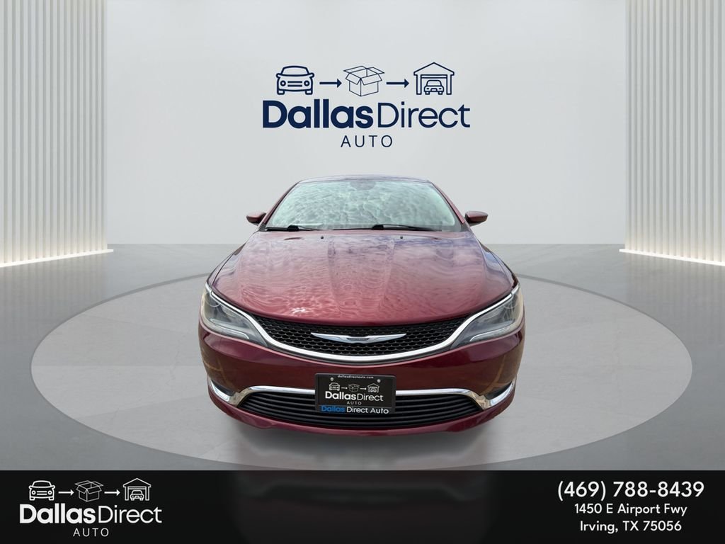 Used 2015 Velvet Red Pearlcoat Chrysler Limited image 3