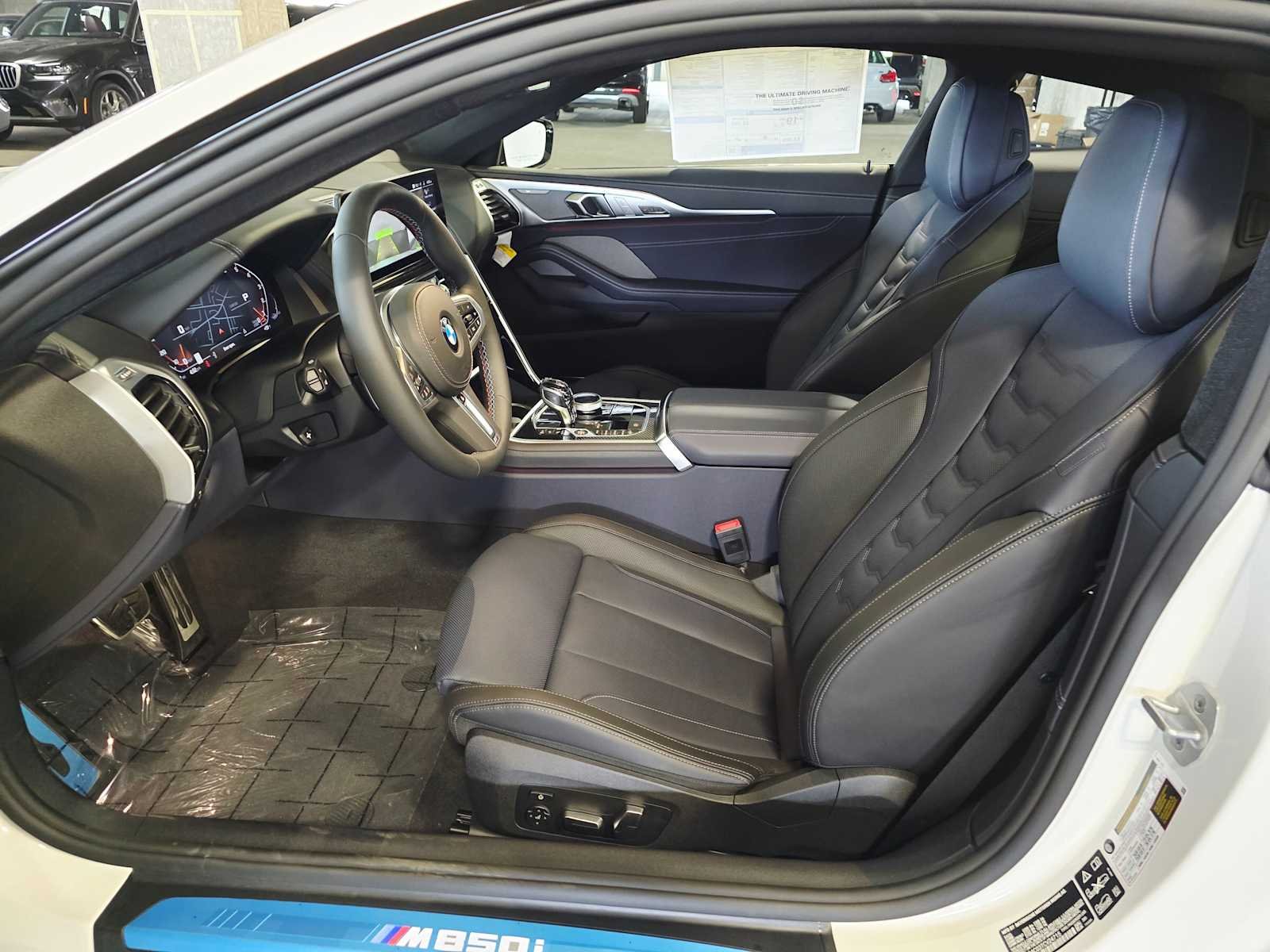 2026 BMW 8 Series M850i - Photo 26