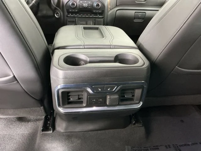 Used 2022 Black Chevrolet High Country image 26