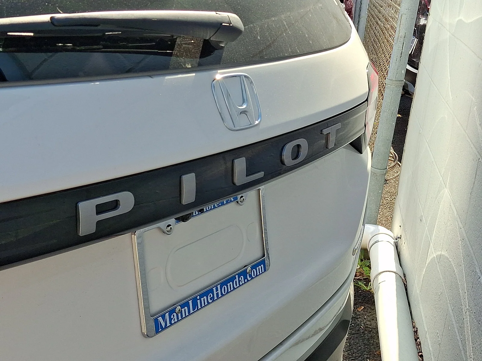 New 2026 Platinum White Pearl Honda Touring image 5